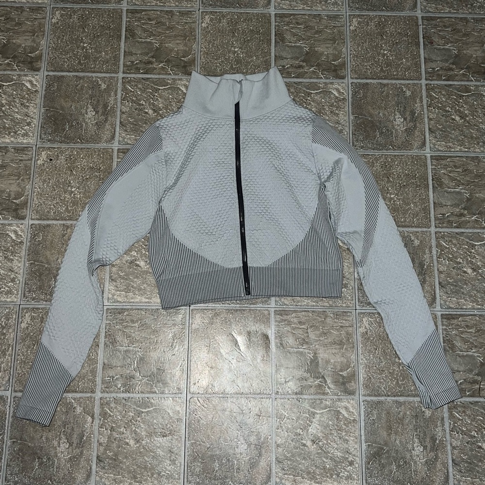 Athletic crop top
